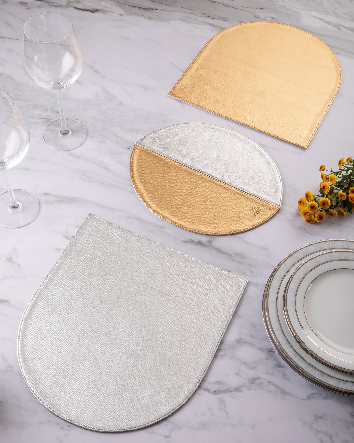 Table Mats - DVA - Silver Gold Reversible